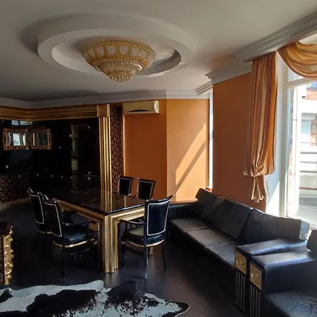 Maison Deluxe - Kukuruza Sea View Penthouse